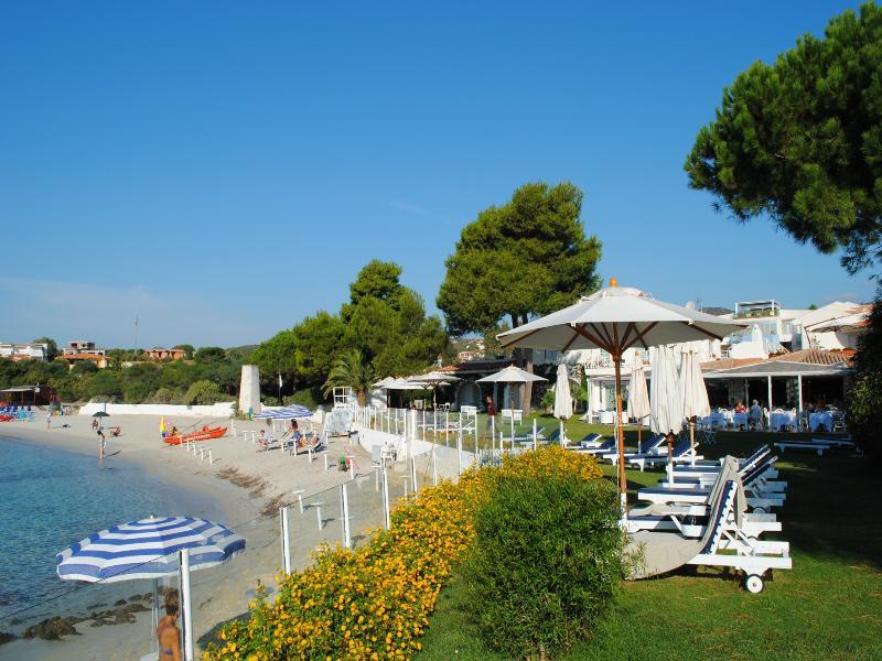 The Pelican Beach Resort & Spa - Adults Only Olbia Extérieur photo