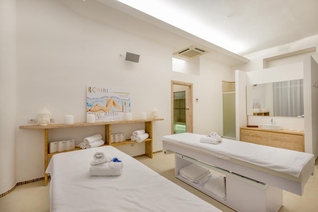 The Pelican Beach Resort & Spa - Adults Only Olbia Extérieur photo